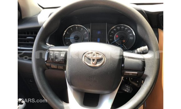ទិញ នាំចូល Toyota Fortuner White ឡាន} ក្នុង Import - Dubai ក្នុង Kampot Province ទិញ នាំចូល Toyota Fortuner White ឡាន} ក្នុង Import - Dubai ក្នុង Kampot Province