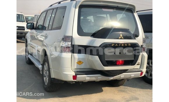 Buy Import Mitsubishi Pajero Black Car in Import - Dubai in Kampot Province Buy Import Mitsubishi Pajero Black Car in Import - Dubai in Kampot Province