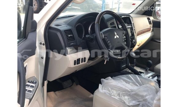 Buy Import Mitsubishi Pajero Black Car in Import - Dubai in Kampot Province Buy Import Mitsubishi Pajero Black Car in Import - Dubai in Kampot Province