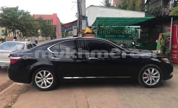 Acheter Occasion Voiture Lexus LS Noir à Phnom Penh, Phnom Penh Acheter Occasion Voiture Lexus LS Noir à Phnom Penh, Phnom Penh