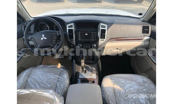 Buy Import Mitsubishi Pajero Black Car in Import - Dubai in Kampot Province Buy Import Mitsubishi Pajero Black Car in Import - Dubai in Kampot Province