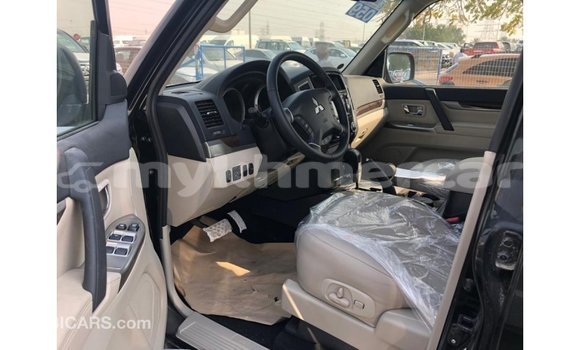 Buy Import Mitsubishi Pajero Black Car in Import - Dubai in Kampot Province Buy Import Mitsubishi Pajero Black Car in Import - Dubai in Kampot Province