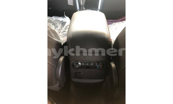 ទិញ នាំចូល Ford Explorer Blue ឡាន} ក្នុង Import - Dubai ក្នុង Kampot Province ទិញ នាំចូល Ford Explorer Blue ឡាន} ក្នុង Import - Dubai ក្នុង Kampot Province