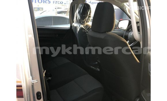 Buy Import Toyota Hilux Other Car in Import - Dubai in Kampot Province Buy Import Toyota Hilux Other Car in Import - Dubai in Kampot Province