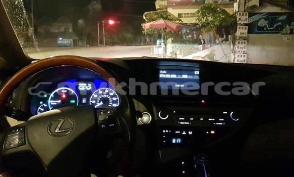 Acheter Occasion Voiture Lexus RX Blanc à Phnom Penh, Phnom Penh Acheter Occasion Voiture Lexus RX Blanc à Phnom Penh, Phnom Penh