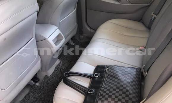 Acheter Occasion Voiture Toyota Camry Blanc à Amleang, Kampong Speu Province Acheter Occasion Voiture Toyota Camry Blanc à Amleang, Kampong Speu Province