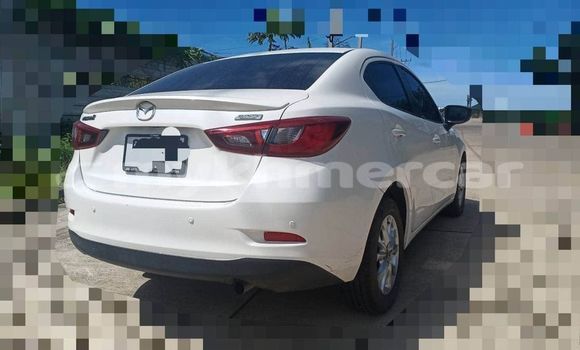 ទិញ បានប្រើ Mazda Mazda 2 White ឡាន} ក្នុង Amleang ក្នុង Kampong Speu Province ទិញ បានប្រើ Mazda Mazda 2 White ឡាន} ក្នុង Amleang ក្នុង Kampong Speu Province