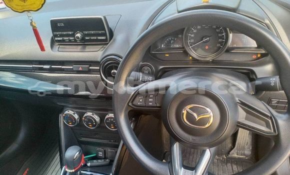 ទិញ បានប្រើ Mazda Mazda 2 White ឡាន} ក្នុង Amleang ក្នុង Kampong Speu Province ទិញ បានប្រើ Mazda Mazda 2 White ឡាន} ក្នុង Amleang ក្នុង Kampong Speu Province