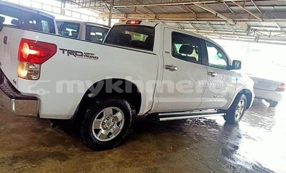 ទិញ បានប្រើ Toyota Tundra White ឡាន} ក្នុង Amleang ក្នុង Kampong Speu Province ទិញ បានប្រើ Toyota Tundra White ឡាន} ក្នុង Amleang ក្នុង Kampong Speu Province