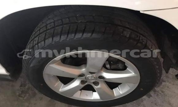 ទិញ បានប្រើ Lexus RX 330 White ឡាន} ក្នុង Amleang ក្នុង Kampong Speu Province ទិញ បានប្រើ Lexus RX 330 White ឡាន} ក្នុង Amleang ក្នុង Kampong Speu Province