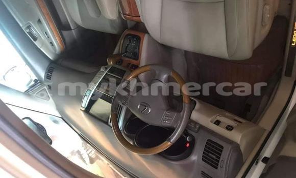 ទិញ បានប្រើ Lexus RX 330 White ឡាន} ក្នុង Amleang ក្នុង Kampong Speu Province ទិញ បានប្រើ Lexus RX 330 White ឡាន} ក្នុង Amleang ក្នុង Kampong Speu Province