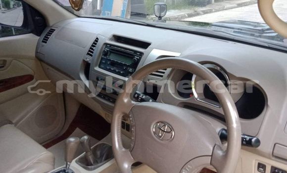 ទិញ បានប្រើ Toyota Fortuner Black ឡាន} ក្នុង Amleang ក្នុង Kampong Speu Province ទិញ បានប្រើ Toyota Fortuner Black ឡាន} ក្នុង Amleang ក្នុង Kampong Speu Province