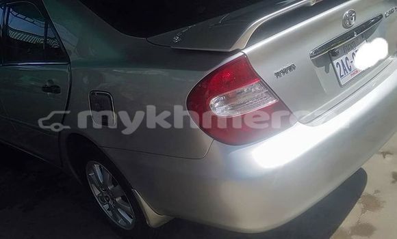 ទិញ បានប្រើ Toyota Camry White ឡាន} ក្នុង Amleang ក្នុង Kampong Speu Province ទិញ បានប្រើ Toyota Camry White ឡាន} ក្នុង Amleang ក្នុង Kampong Speu Province