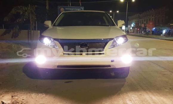 Acheter Occasion Voiture Lexus RX Blanc à Phnom Penh, Phnom Penh Acheter Occasion Voiture Lexus RX Blanc à Phnom Penh, Phnom Penh