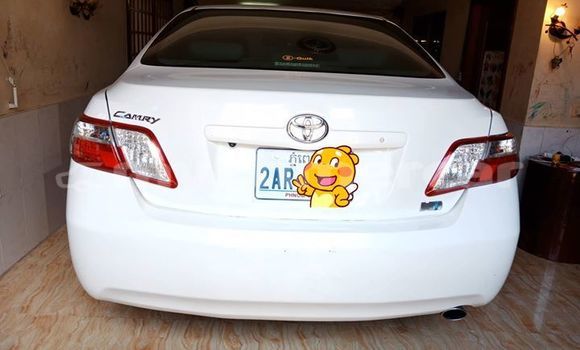 Buy Used Toyota Camry White Car in Phnom Penh in Phnom Penh Buy Used Toyota Camry White Car in Phnom Penh in Phnom Penh