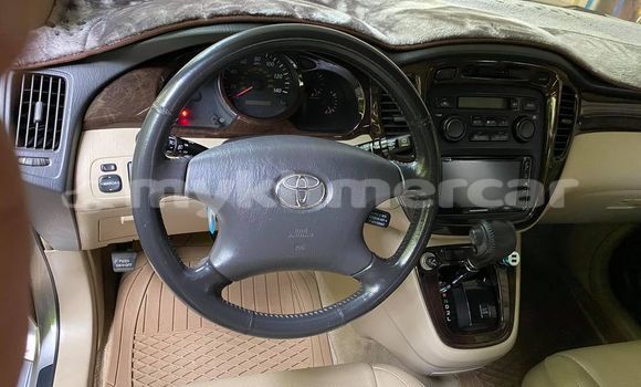 Buy Used Toyota Highlander Silver Car in Amleang in Kampong Speu Province Buy Used Toyota Highlander Silver Car in Amleang in Kampong Speu Province