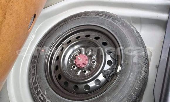 Buy Used Toyota Camry White Car in Amleang in Kampong Speu Province Buy Used Toyota Camry White Car in Amleang in Kampong Speu Province