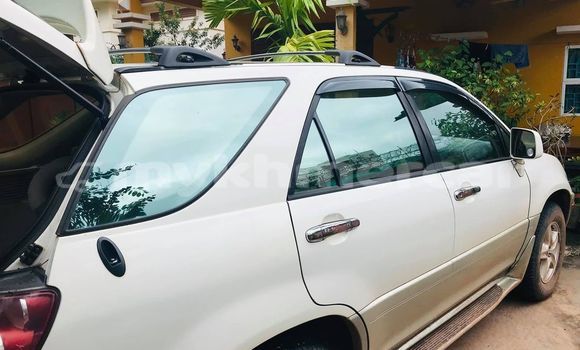 Buy Used Lexus RX 300 Beige Car in Amleang in Kampong Speu Province Buy Used Lexus RX 300 Beige Car in Amleang in Kampong Speu Province