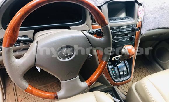 Buy Used Lexus RX 300 Beige Car in Amleang in Kampong Speu Province Buy Used Lexus RX 300 Beige Car in Amleang in Kampong Speu Province