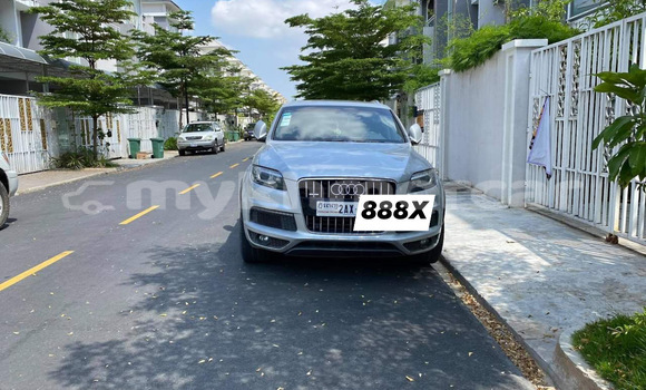 Buy Used Audi Q7 Silver Car in Phnom Penh in Phnom Penh