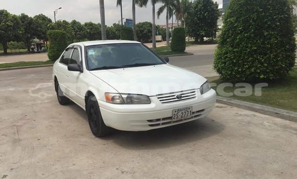Buy Used Toyota Camry White Car in Phnom Penh in Phnom Penh Buy Used Toyota Camry White Car in Phnom Penh in Phnom Penh