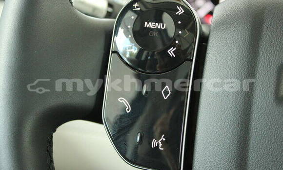 Buy Import Land Rover Discovery Sport Other Car in Phnom Penh in Phnom Penh Buy Import Land Rover Discovery Sport Other Car in Phnom Penh in Phnom Penh