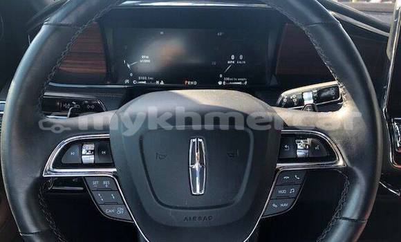 Buy Import Lincoln Navigator White Car in Phnom Penh in Phnom Penh Buy Import Lincoln Navigator White Car in Phnom Penh in Phnom Penh