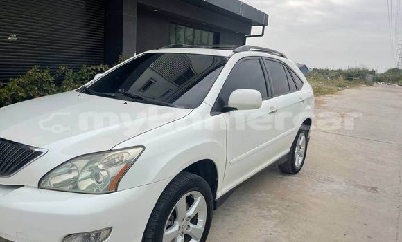 Buy Used Lexus RX 330 White Car in Amleang in Kampong Speu Province Buy Used Lexus RX 330 White Car in Amleang in Kampong Speu Province