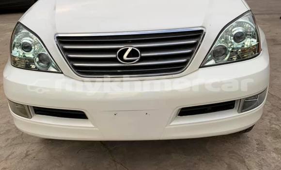 Buy Used Lexus GX White Car in Amleang in Kampong Speu Province Buy Used Lexus GX White Car in Amleang in Kampong Speu Province