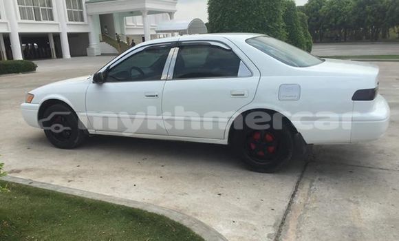 Buy Used Toyota Camry White Car in Phnom Penh in Phnom Penh Buy Used Toyota Camry White Car in Phnom Penh in Phnom Penh