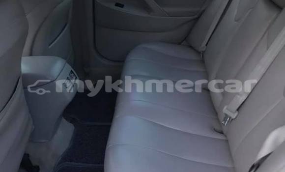 Buy Used Toyota Camry White Car in Amleang in Kampong Speu Province Buy Used Toyota Camry White Car in Amleang in Kampong Speu Province