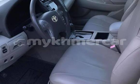 Buy Used Toyota Camry White Car in Amleang in Kampong Speu Province Buy Used Toyota Camry White Car in Amleang in Kampong Speu Province