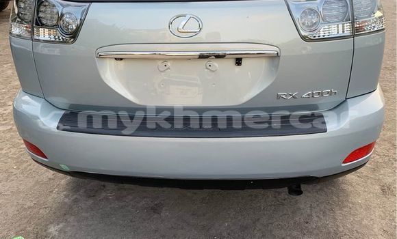 Buy Used Lexus RX Blue Car in Amleang in Kampong Speu Province Buy Used Lexus RX Blue Car in Amleang in Kampong Speu Province