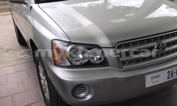 Buy Used Toyota Highlander Silver Car in Amleang in Kampong Speu Province Buy Used Toyota Highlander Silver Car in Amleang in Kampong Speu Province