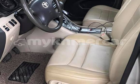Buy Used Toyota Highlander Silver Car in Amleang in Kampong Speu Province Buy Used Toyota Highlander Silver Car in Amleang in Kampong Speu Province