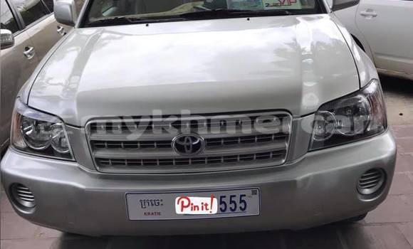 Buy Used Toyota Highlander Silver Car in Amleang in Kampong Speu Province Buy Used Toyota Highlander Silver Car in Amleang in Kampong Speu Province