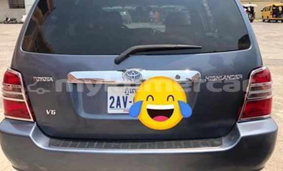 Buy Used Toyota Highlander Blue Car in Phnom Penh in Phnom Penh Buy Used Toyota Highlander Blue Car in Phnom Penh in Phnom Penh