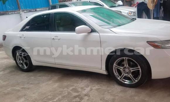 Acheter Occasion Voiture Toyota Camry Blanc à Phnom Penh, Phnom Penh Acheter Occasion Voiture Toyota Camry Blanc à Phnom Penh, Phnom Penh