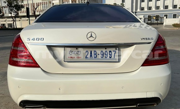 Buy Used Mercedes-Benz SβClass White Car in Phnom Penh in Phnom Penh Buy Used Mercedes-Benz SβClass White Car in Phnom Penh in Phnom Penh