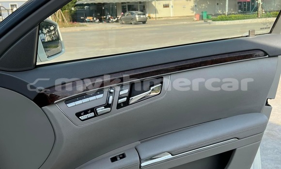 Buy Used Mercedes-Benz SβClass White Car in Phnom Penh in Phnom Penh Buy Used Mercedes-Benz SβClass White Car in Phnom Penh in Phnom Penh