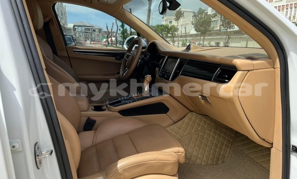 Buy Used Porsche Macan White Car in Phnom Penh in Phnom Penh Buy Used Porsche Macan White Car in Phnom Penh in Phnom Penh