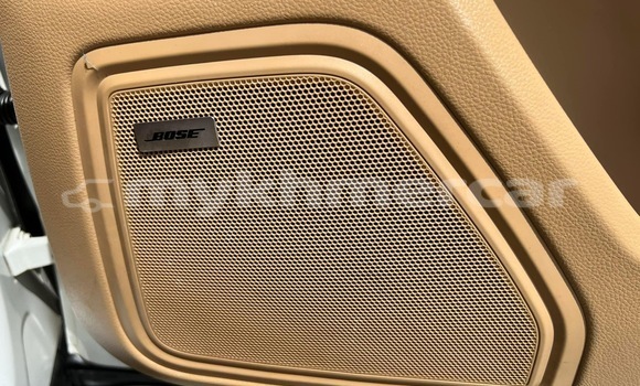 Buy Used Porsche Macan White Car in Phnom Penh in Phnom Penh Buy Used Porsche Macan White Car in Phnom Penh in Phnom Penh