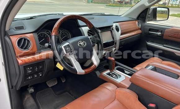 Buy Used Toyota Tundra White Car in Phnom Penh in Phnom Penh Buy Used Toyota Tundra White Car in Phnom Penh in Phnom Penh