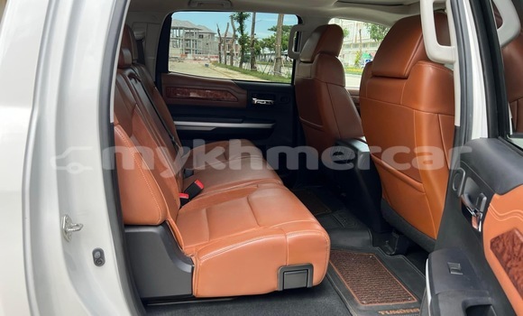 Buy Used Toyota Tundra White Car in Phnom Penh in Phnom Penh Buy Used Toyota Tundra White Car in Phnom Penh in Phnom Penh