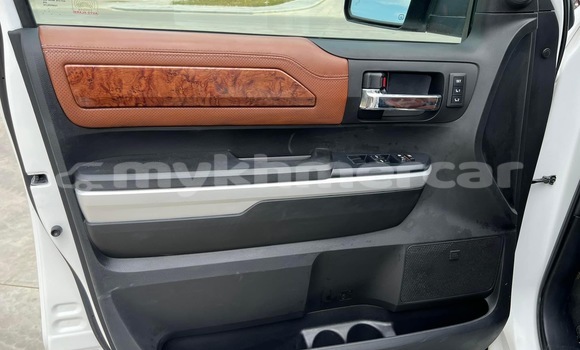 Buy Used Toyota Tundra White Car in Phnom Penh in Phnom Penh Buy Used Toyota Tundra White Car in Phnom Penh in Phnom Penh