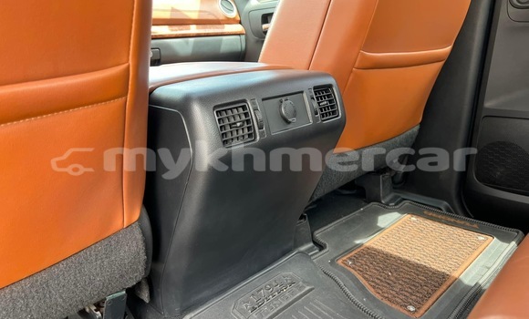 Buy Used Toyota Tundra White Car in Phnom Penh in Phnom Penh Buy Used Toyota Tundra White Car in Phnom Penh in Phnom Penh