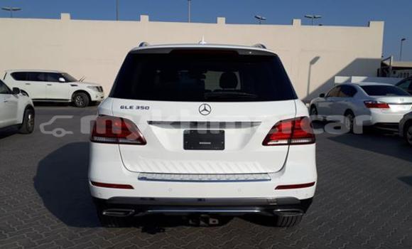 Buy Used Mercedes-Benz GLE White Car in Siem Reap in Siem Reap Province Buy Used Mercedes-Benz GLE White Car in Siem Reap in Siem Reap Province