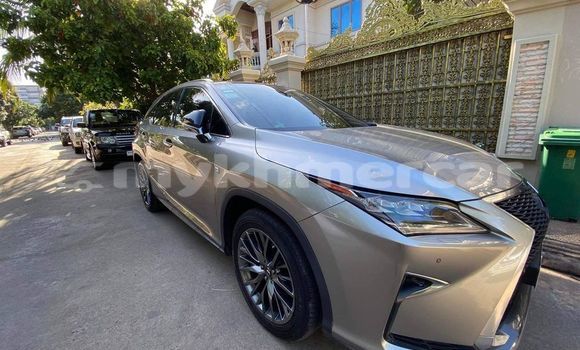 Acheter Occasion Voiture Lexus RX 300 Autre à Phnom Penh, Phnom Penh