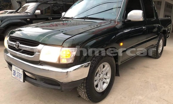 Acheter Occasion Voiture Toyota Hilux Vert à Phnom Penh, Phnom Penh Acheter Occasion Voiture Toyota Hilux Vert à Phnom Penh, Phnom Penh