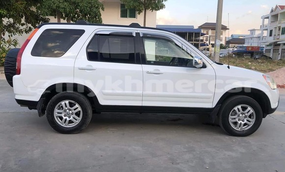 Acheter Occasion Voiture Honda CR–V Blanc à Phnom Penh, Phnom Penh Acheter Occasion Voiture Honda CR–V Blanc à Phnom Penh, Phnom Penh